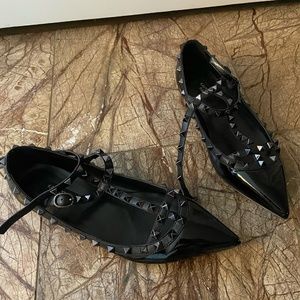 Patent leather studded flats